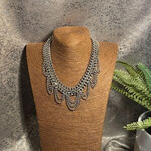 Elegant Silver Chain Necklace